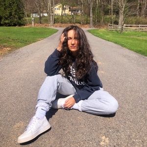 Meet your Posher, Libby